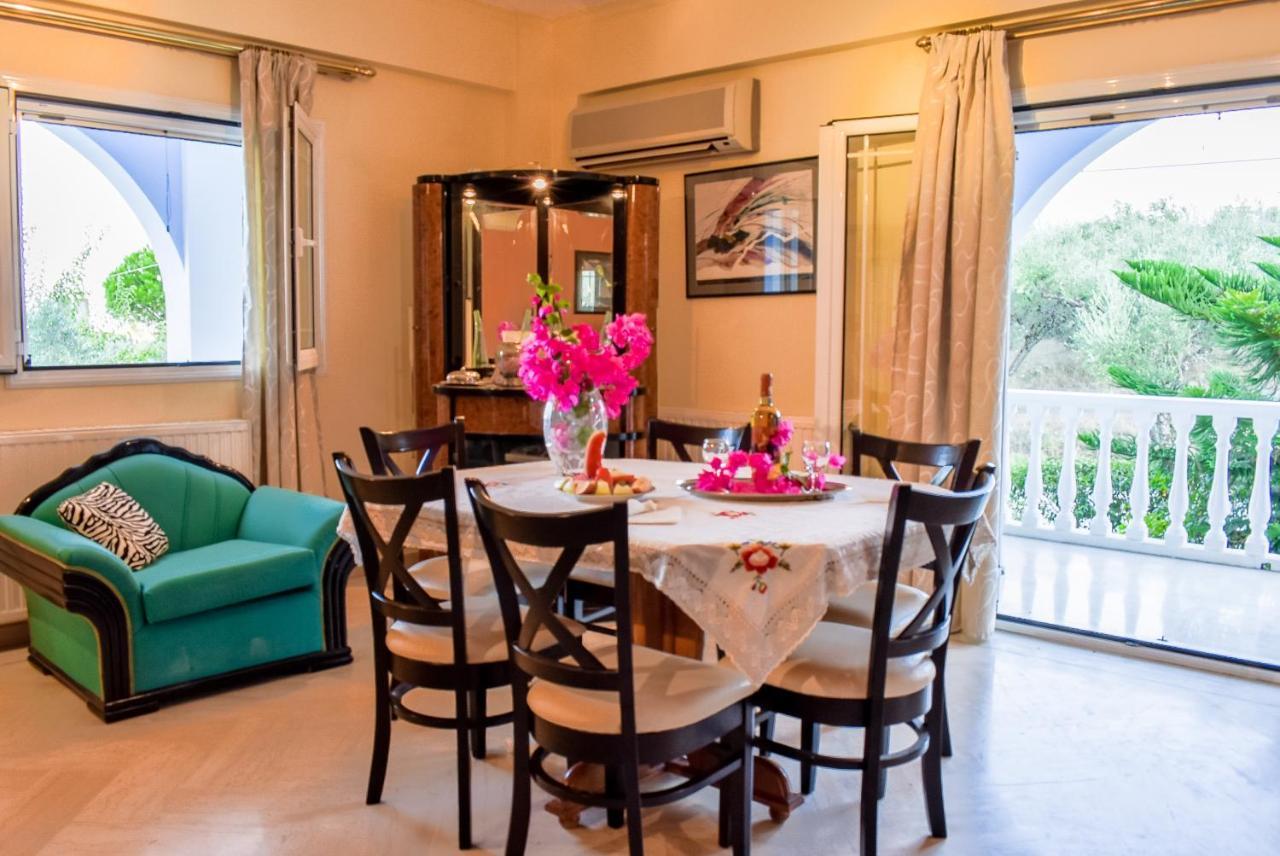 Vicky'S Village Private House Fiolítis Екстериор снимка